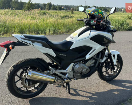 Білий Хонда NC 700X, об'ємом двигуна 0 л та пробігом 45 тис. км за 5900 $, фото 16 на Automoto.ua
