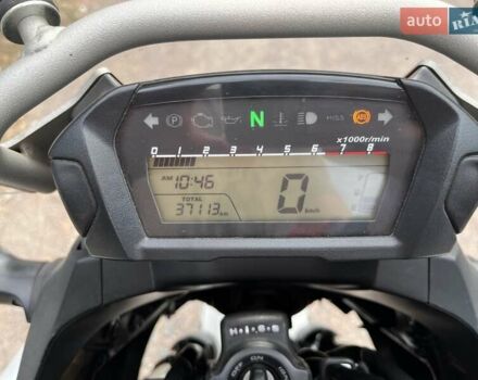 Белый Хонда NC 700X, объемом двигателя 0.7 л и пробегом 37 тыс. км за 6800 $, фото 8 на Automoto.ua