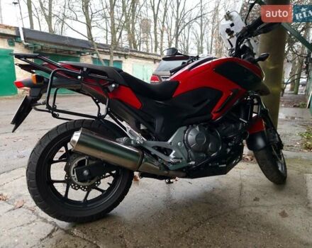 Красный Хонда NC 700X, объемом двигателя 0 л и пробегом 37 тыс. км за 6000 $, фото 5 на Automoto.ua