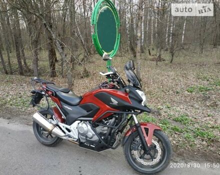 Червоний Хонда NC 700X, об'ємом двигуна 0 л та пробігом 16 тис. км за 3999 $, фото 9 на Automoto.ua