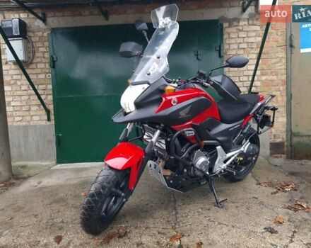 Червоний Хонда NC 700X, об'ємом двигуна 0 л та пробігом 37 тис. км за 6000 $, фото 1 на Automoto.ua