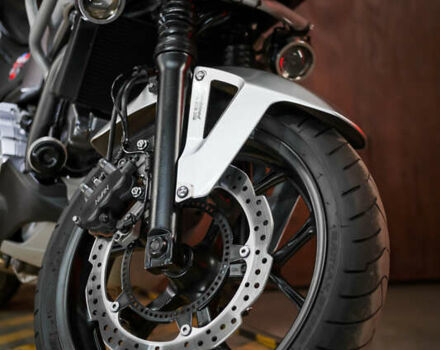 Хонда NC 700X, об'ємом двигуна 0.7 л та пробігом 23 тис. км за 8000 $, фото 19 на Automoto.ua