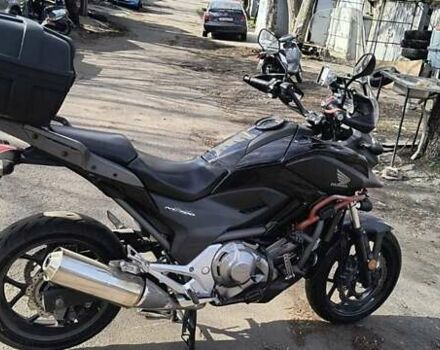 Хонда NC 700X, об'ємом двигуна 0.7 л та пробігом 74 тис. км за 6000 $, фото 4 на Automoto.ua