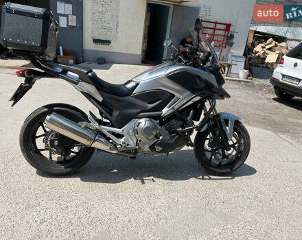 Сірий Хонда NC 700X, об'ємом двигуна 0.67 л та пробігом 27 тис. км за 6800 $, фото 5 на Automoto.ua