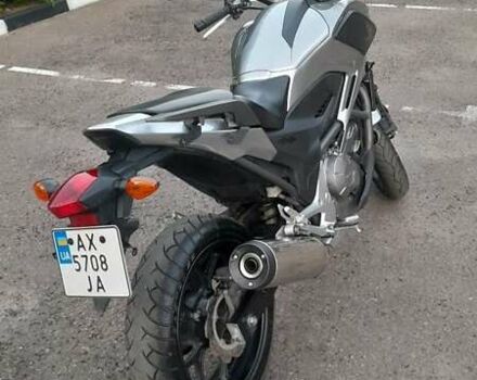 Серый Хонда NC 700X, объемом двигателя 0.67 л и пробегом 12 тыс. км за 6000 $, фото 4 на Automoto.ua