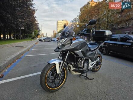 Сірий Хонда NC 700X, об'ємом двигуна 0.67 л та пробігом 26 тис. км за 7500 $, фото 1 на Automoto.ua