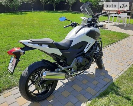 Білий Хонда NC 750, об'ємом двигуна 0.75 л та пробігом 8 тис. км за 7300 $, фото 1 на Automoto.ua