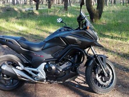 Хонда NC 750 2017 у Кременчуге на Automoto.ua Хонда NC 750, об'ємом двигуна 0.75 л та пробігом 30 тис. км за 7100 $, фото 1 на Automoto.ua