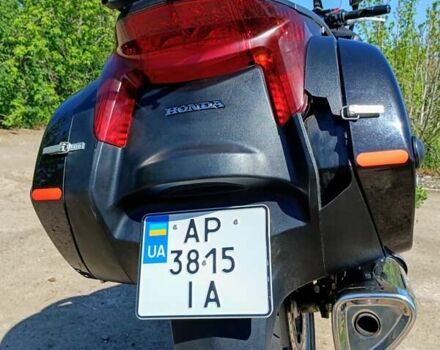 Черный Хонда NT 700V, объемом двигателя 0 л и пробегом 30 тыс. км за 4800 $, фото 1 на Automoto.ua
