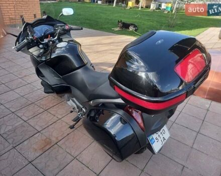 Чорний Хонда NT 700V, об'ємом двигуна 0.68 л та пробігом 29 тис. км за 5400 $, фото 2 на Automoto.ua