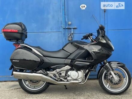 Хонда NT 700V 2007 в Ровно на Automoto.ua Черный Хонда NT 700V, объемом двигателя 0.7 л и пробегом 20 тыс. км за 5499 $, фото 1 на Automoto.ua