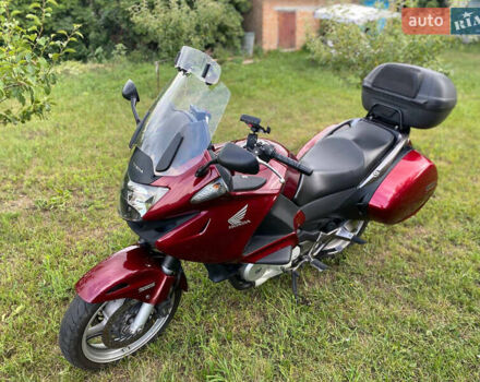 Красный Хонда NT 700V, объемом двигателя 0.7 л и пробегом 80 тыс. км за 5700 $, фото 28 на Automoto.ua