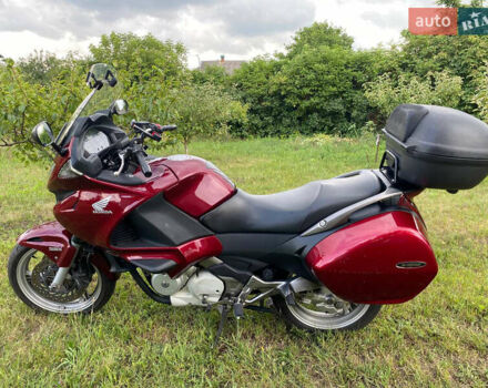 Красный Хонда NT 700V, объемом двигателя 0.7 л и пробегом 80 тыс. км за 5700 $, фото 27 на Automoto.ua