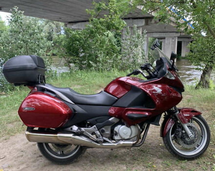 Красный Хонда NT 700V, объемом двигателя 0.7 л и пробегом 80 тыс. км за 5700 $, фото 34 на Automoto.ua