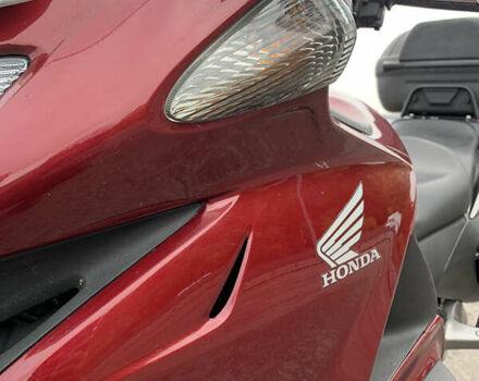 Красный Хонда NT 700V, объемом двигателя 0.7 л и пробегом 80 тыс. км за 5700 $, фото 51 на Automoto.ua