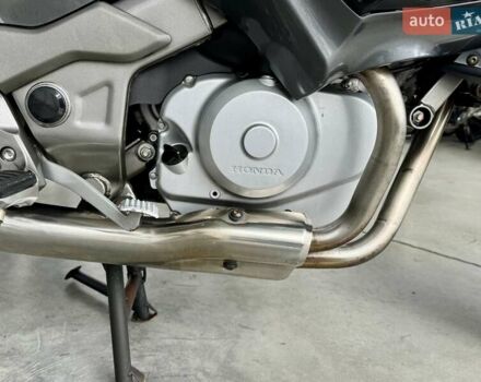 Хонда NT 700V, объемом двигателя 0.7 л и пробегом 35 тыс. км за 4999 $, фото 6 на Automoto.ua