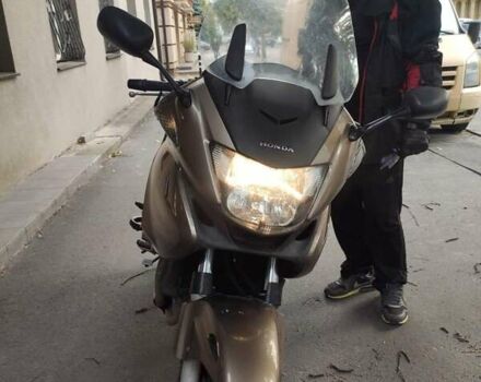 Хонда NT 700V, об'ємом двигуна 0 л та пробігом 32 тис. км за 3600 $, фото 3 на Automoto.ua