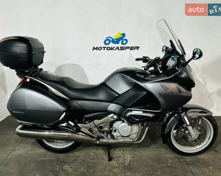 Хонда NT 700V, объемом двигателя 0.7 л и пробегом 13 тыс. км за 5450 $, фото 15 на Automoto.ua