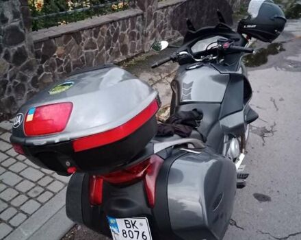 Хонда NT 700V, объемом двигателя 0.7 л и пробегом 100 тыс. км за 4900 $, фото 6 на Automoto.ua