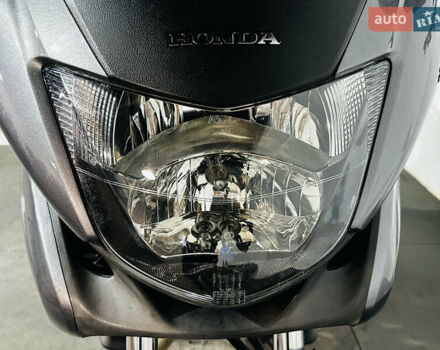 Хонда NT 700V, объемом двигателя 0.7 л и пробегом 13 тыс. км за 5450 $, фото 21 на Automoto.ua