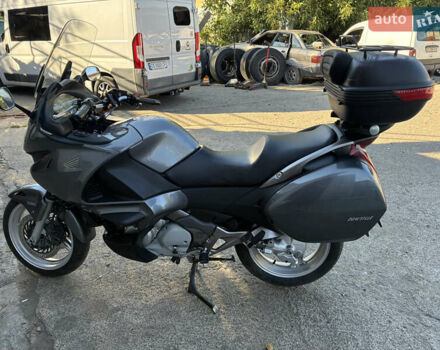 Серый Хонда NT 700V, объемом двигателя 0.7 л и пробегом 30 тыс. км за 5000 $, фото 5 на Automoto.ua