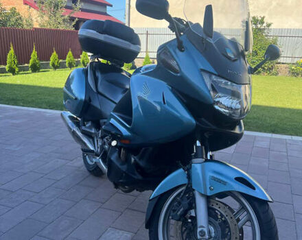 Синий Хонда NT 700V, объемом двигателя 0.68 л и пробегом 58 тыс. км за 4400 $, фото 2 на Automoto.ua
