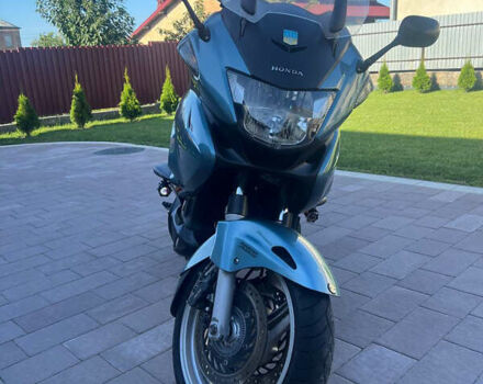 Синий Хонда NT 700V, объемом двигателя 0.68 л и пробегом 58 тыс. км за 4400 $, фото 3 на Automoto.ua
