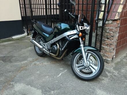 Хонда NTV 650, объемом двигателя 0.65 л и пробегом 0 тыс. км за 3200 $, фото 1 на Automoto.ua