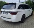 Белый Хонда Одиссей, объемом двигателя 3.47 л и пробегом 283 тыс. км за 10200 $, фото 19 на Automoto.ua