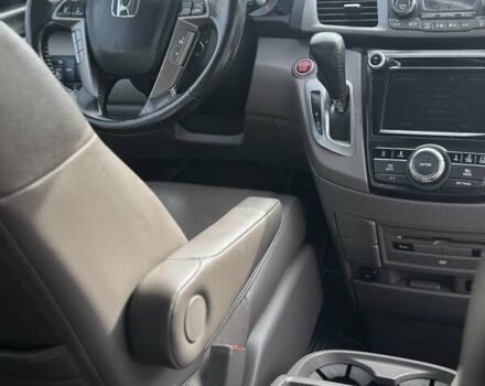 Білий Хонда Одіссей, об'ємом двигуна 3.47 л та пробігом 208 тис. км за 16000 $, фото 8 на Automoto.ua