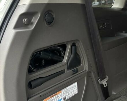 Білий Хонда Одіссей, об'ємом двигуна 3.47 л та пробігом 208 тис. км за 16000 $, фото 21 на Automoto.ua