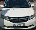 Белый Хонда Одиссей, объемом двигателя 3.47 л и пробегом 250 тыс. км за 15000 $, фото 1 на Automoto.ua