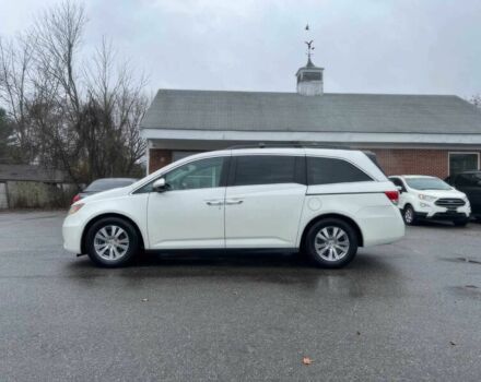 Белый Хонда Одиссей, объемом двигателя 3.5 л и пробегом 72 тыс. км за 9000 $, фото 4 на Automoto.ua