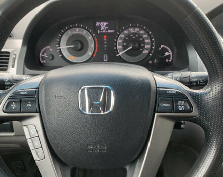 Белый Хонда Одиссей, объемом двигателя 3.47 л и пробегом 220 тыс. км за 14999 $, фото 10 на Automoto.ua