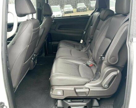 Белый Хонда Одиссей, объемом двигателя 0 л и пробегом 122 тыс. км за 17500 $, фото 7 на Automoto.ua