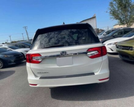 Белый Хонда Одиссей, объемом двигателя 3.5 л и пробегом 37 тыс. км за 20000 $, фото 4 на Automoto.ua