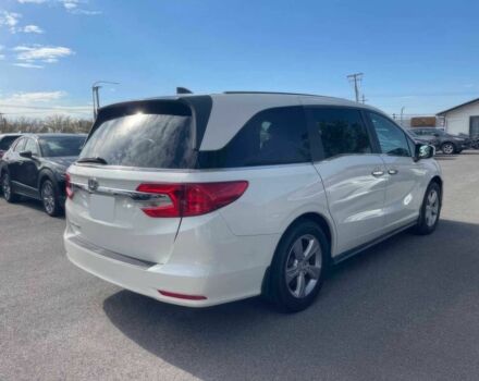 Белый Хонда Одиссей, объемом двигателя 3.5 л и пробегом 37 тыс. км за 20000 $, фото 3 на Automoto.ua