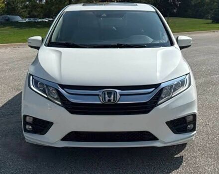 Белый Хонда Одиссей, объемом двигателя 3.5 л и пробегом 39 тыс. км за 13000 $, фото 1 на Automoto.ua