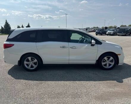 Белый Хонда Одиссей, объемом двигателя 3.5 л и пробегом 39 тыс. км за 13000 $, фото 5 на Automoto.ua