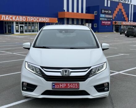 Белый Хонда Одиссей, объемом двигателя 3.5 л и пробегом 99 тыс. км за 18500 $, фото 1 на Automoto.ua