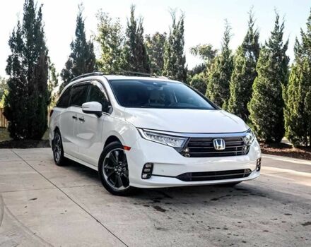 Белый Хонда Одиссей, объемом двигателя 3.5 л и пробегом 11 тыс. км за 14000 $, фото 2 на Automoto.ua