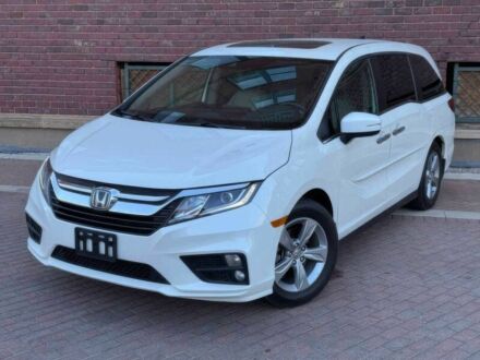 Хонда Одиссей 2018 в Черновцах на Automoto.ua Белый Хонда Одиссей, объемом двигателя 0 л и пробегом 68 тыс. км за 4300 $, фото 1 на Automoto.ua