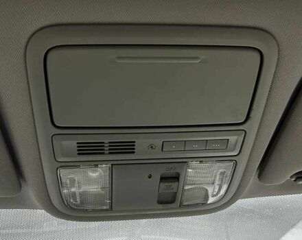 Черный Хонда Одиссей, объемом двигателя 3.5 л и пробегом 314 тыс. км за 12000 $, фото 12 на Automoto.ua