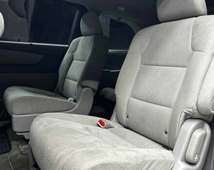 Черный Хонда Одиссей, объемом двигателя 3.5 л и пробегом 314 тыс. км за 12000 $, фото 18 на Automoto.ua