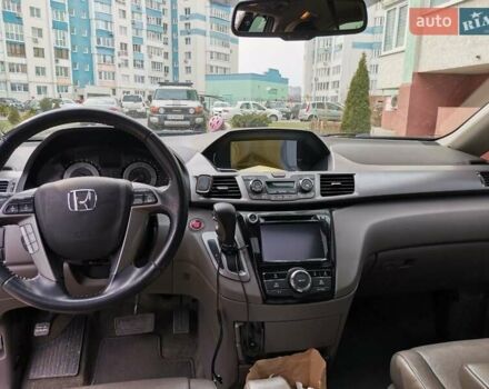 Черный Хонда Одиссей, объемом двигателя 3.5 л и пробегом 105 тыс. км за 16900 $, фото 6 на Automoto.ua