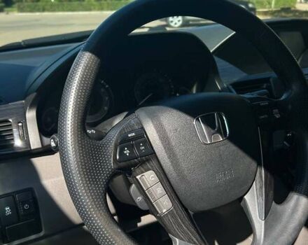 Черный Хонда Одиссей, объемом двигателя 3.47 л и пробегом 122 тыс. км за 16800 $, фото 18 на Automoto.ua