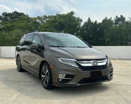 Коричневый Хонда Одиссей, объемом двигателя 3.5 л и пробегом 30 тыс. км за 19400 $, фото 1 на Automoto.ua