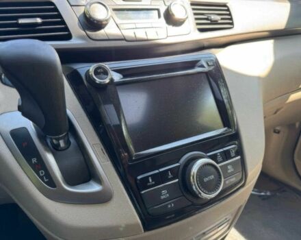 Красный Хонда Одиссей, объемом двигателя 3.5 л и пробегом 68 тыс. км за 22000 $, фото 10 на Automoto.ua