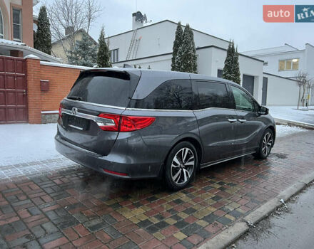 Хонда Одиссей, объемом двигателя 3.5 л и пробегом 140 тыс. км за 25000 $, фото 3 на Automoto.ua