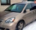 Серый Хонда Одиссей, объемом двигателя 3.5 л и пробегом 230 тыс. км за 6000 $, фото 1 на Automoto.ua